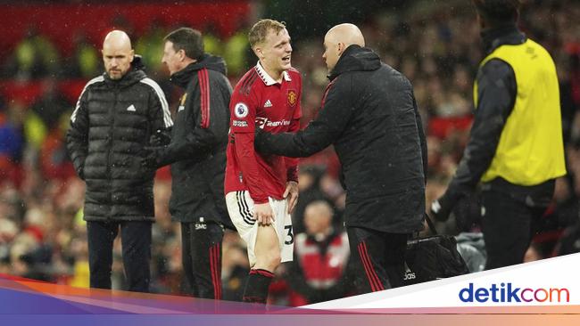 Severe injury, Van de Beek absent from defending MU until the end of the season