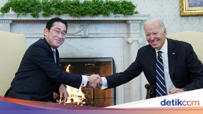 Bidan dan Kishida Bertemu Bahas Pertahanan Jepang di Asia-Pasifik