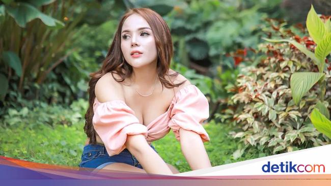 Vika Chu Curahkan Perasaan Perdana Ultah Tanpa Ayah