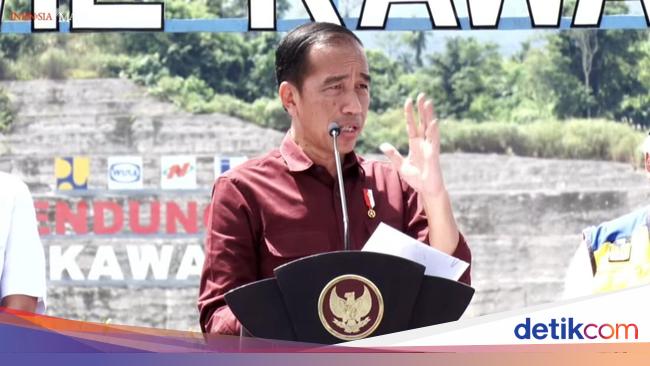 Jokowi Bagikan Sepeda Saat Resmikan Bendungan di Sulut: Siapa Nama Saya?