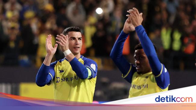 Kata Pelatih soal Debut 'Memble' Ronaldo di Al Nassr - detikSport