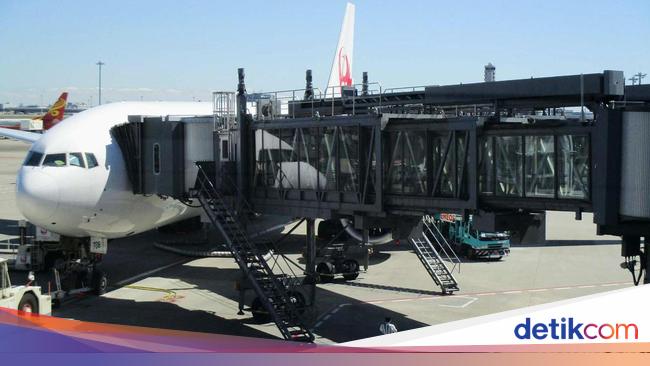 Apa itu Garbarata Pesawat yang Ada di Bandara?