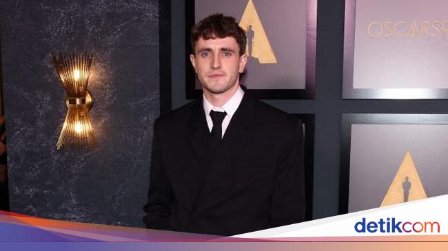 Profil Paul Mescal, Aktor Film Aftersun Peraih Nominasi Oscar 2023