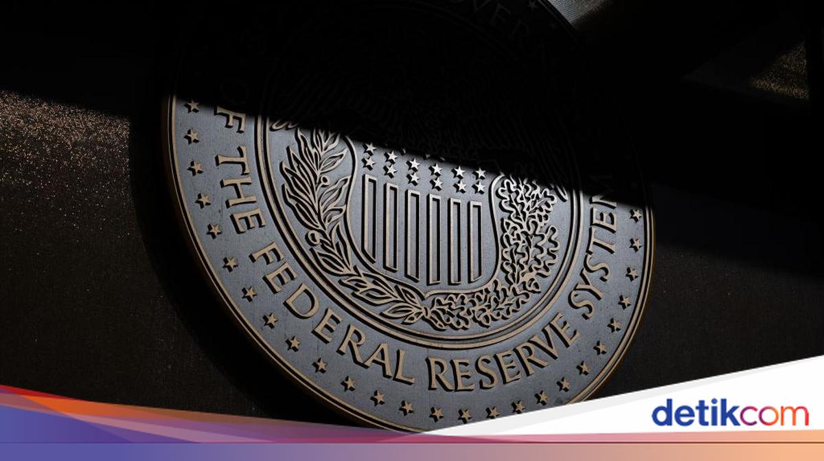 The Fed Masih Tahan Suku Bunga, Perbedaan Pendapat Mencuat