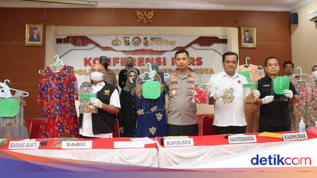 Polisi Gagalkan Penyelundupan Sabu di Kancing Gaun Pesta dari India