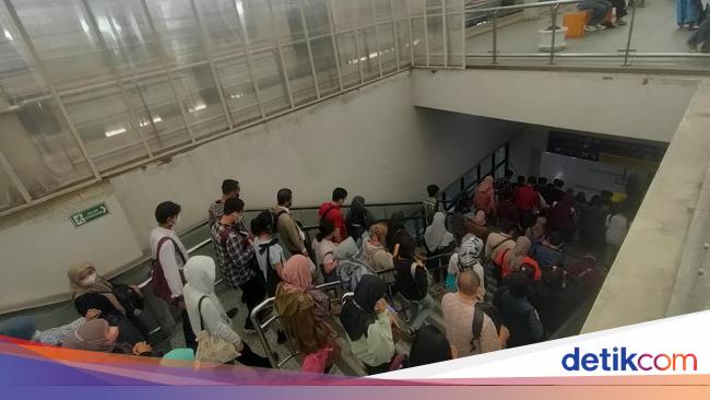 Biar Nggak Numpuk Horor Lagi, Stasiun Manggarai Bakal Ditambah 2 Tangga