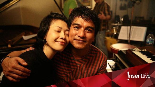 7 Harmonious Portraits of Indra Lesmana and His Wife Who Have Been Married for 24 Years