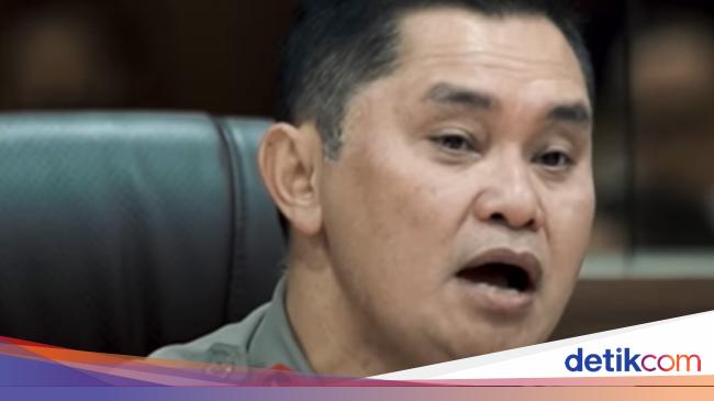 Intip Isi Garasi Irjen Fadil Imran yang Ditunjuk Jadi Kabaharkam Polri