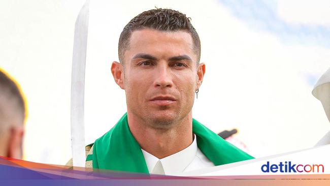 Ronaldo Kirim Bantuan untuk Korban Gempa Turki dan Suriah