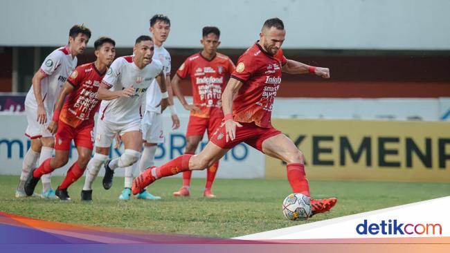 Bali United Menang 3-1 Atas Persis Solo