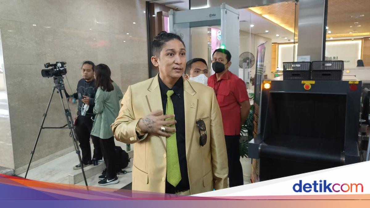 Pengacara Tangsel Beberkan Alasan Polisikan Eks Ketua BEM UGM Tiyo Ardianto