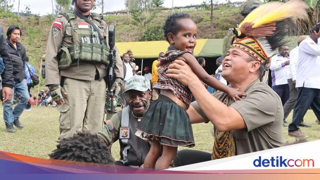 Sepak Terjang 'Jenderal Air' Maruli Simanjuntak