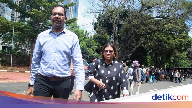 Kasus 'Lord Luhut', Haris Azhar dan Fatia Akan Diadili di PN Jaktim