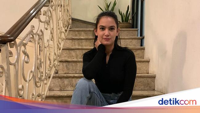 Masa Lalu Kelam Masih Membekas, Kia Poetri Belum Kepikiran Menikah Lagi