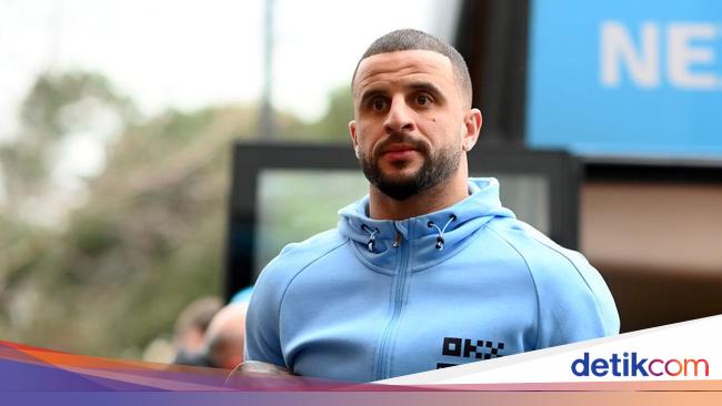 Kyle Walker Resmi Gabung Klub Promosi Burnley