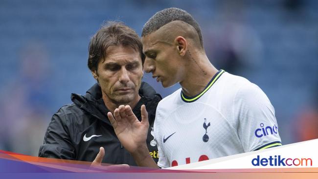 Cerita Richarlison Dimarahi Conte 2 Jam di Depan Pemain Spurs Lain