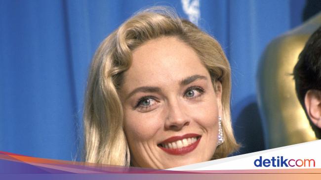 Sharon Stone Bela Lily-Rose Depp dan The Weeknd yang Heboh Gegara Adegan Seks