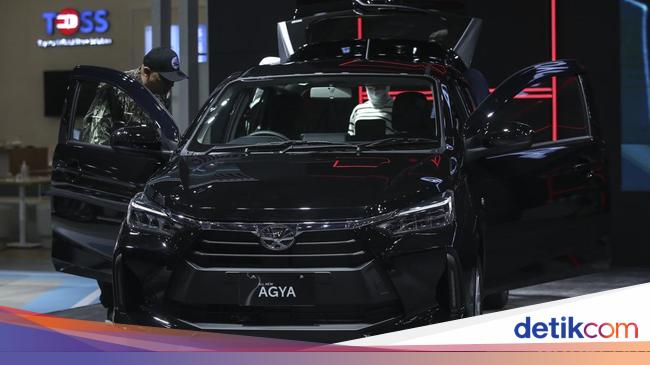 Harga Toyota Agya vs Honda Brio Satya, Jadi Beda Tipis!