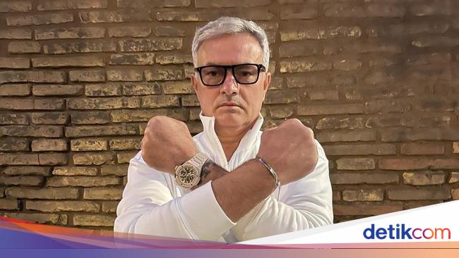 Gestur Kontroversial Jose Mourinho Usai Bandingnya Ditolak