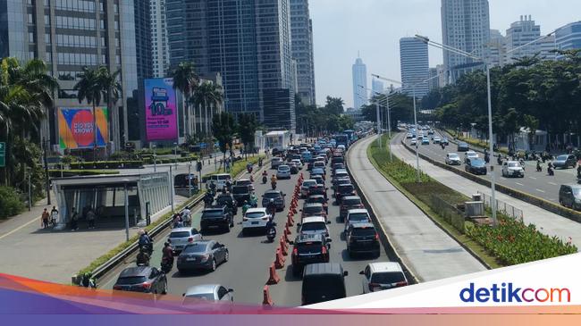 BLACKPINK Konser Hari Ini, Seperti Ini Kepadatan Jalan Menuju GBK