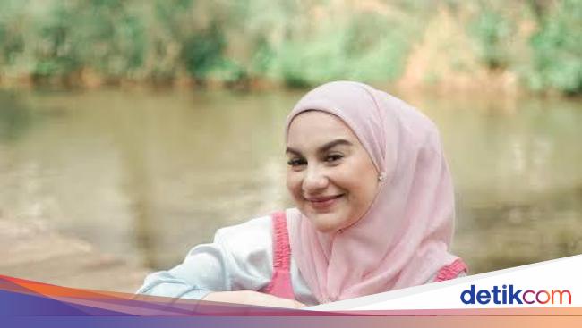 Ibunda Sebut Irish Bella Layak Dapatkan yang Lebih Baik