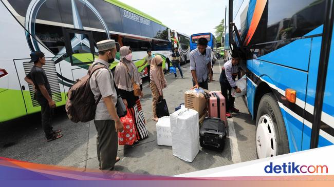 Menhub Sebut Setengah Penduduk RI Mudik Tahun Ini