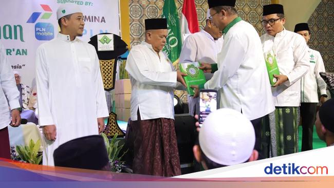 Sambut Ramadan, Kader PPP Salurkan 10 Ribu Al-Qur'an