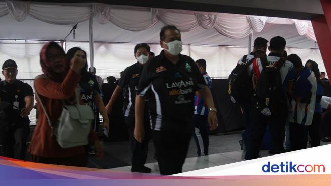 Chairul Tanjung Dukung Langsung LaVani Allo Bank di Final Proliga 2023