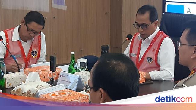 Hari Libur Menhub Sambangi Jasa Marga, Cek Kesiapan Mudik