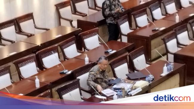 Jadi Gubernur BI (Lagi), Perry Warjiyo Jalani Fit and Proper Test