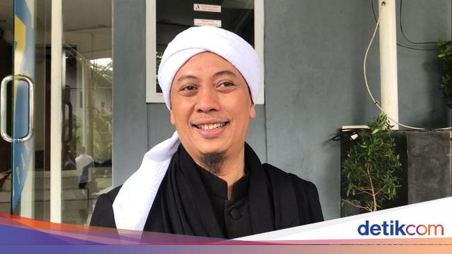 20 Lagu Religi Terbaik Islami dan Liriknya dari Opick