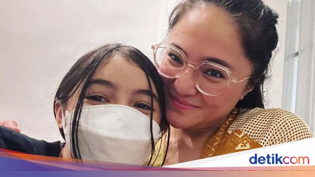 Bikin Nangis, Marshanda Kangen Jadi Sosok Ibu untuk Sienna