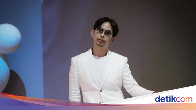 Ada Masalah di Jantung, Dave Hendrik Jalani Operasi Selama 6 Jam