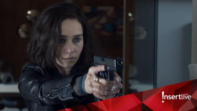 Emilia Clarke Syuting Adegan Intim Dengan Tiga Pria Sampai Cedera Tulang Rusuk