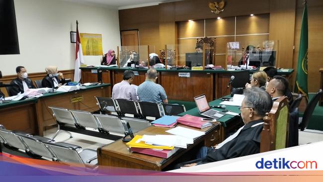 Perusahaan Benny Tjokro Setor Puluhan Miliar ke Eks Kepala BPN Lebak