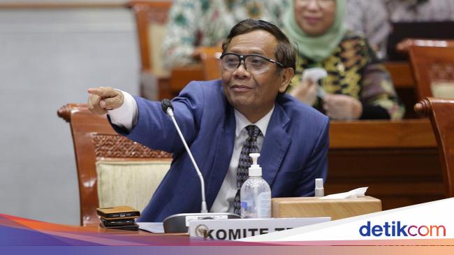 Anggota DPR Kritik Satgas Transaksi Rp 349 T, Begini Jawaban Mahfud Md