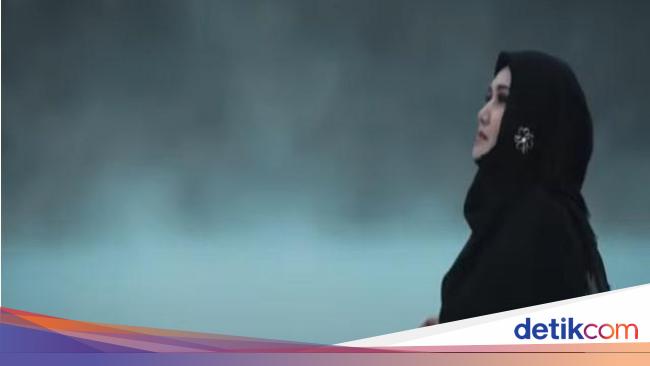 Lirik Kandas, Lagu Evie Tamala Feat Imron Sadewo: Pas untuk Bernostalgia