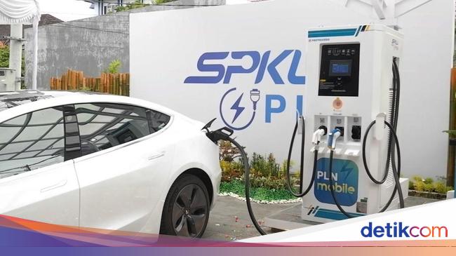 Ada SPKLU Mobile di Tol, Siap Datangi Mobil Listrik Pemudik yang Habis Daya