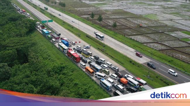 Evaluasi Arus Mudik, Budi Karya Colek Basuki Minta Jalur Tol Cipali Ditambah