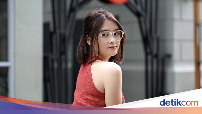 Lebaran Online dengan Pacar, Fathbayy Tetap Bahagia