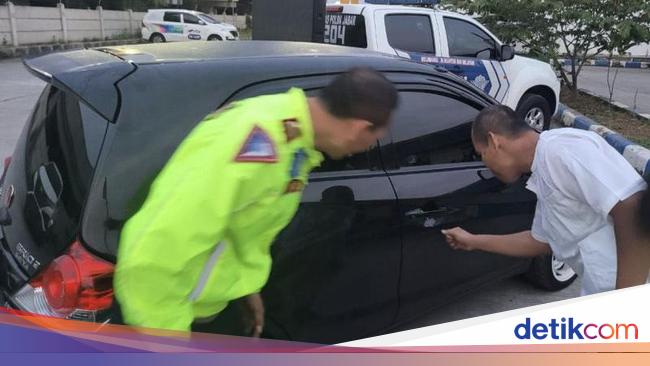 4 Pembobol Mobil Pemudik di Rest Area Km 57 Tol Japek Ditangkap!