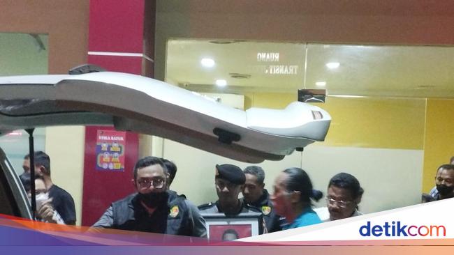 Keluarga Curiga Ada Peran Mafia Narkoba di Balik Kematian AKBP Buddy