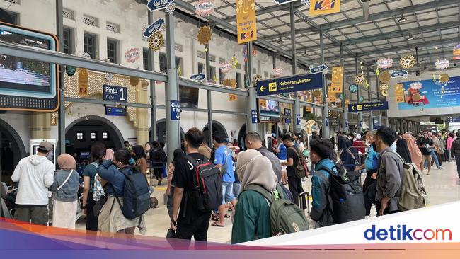 Cerita Dodi yang Baru Mudik H+7 Lebaran Gegara Tak Kebagian Tiket