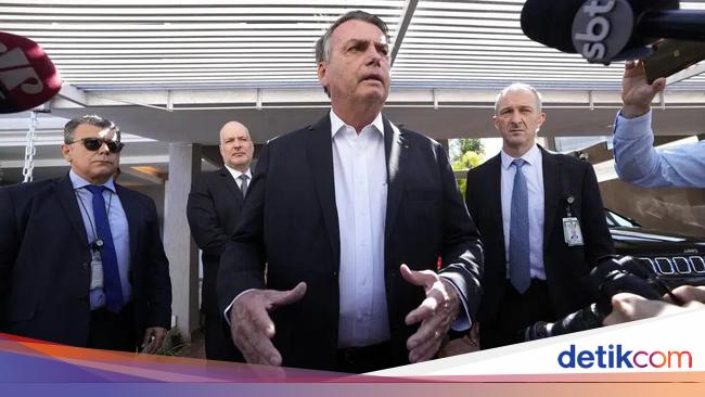 Eks Presiden Brasil Jair Bolsonaro Dilarang Berpolitik Selama 8 Tahun