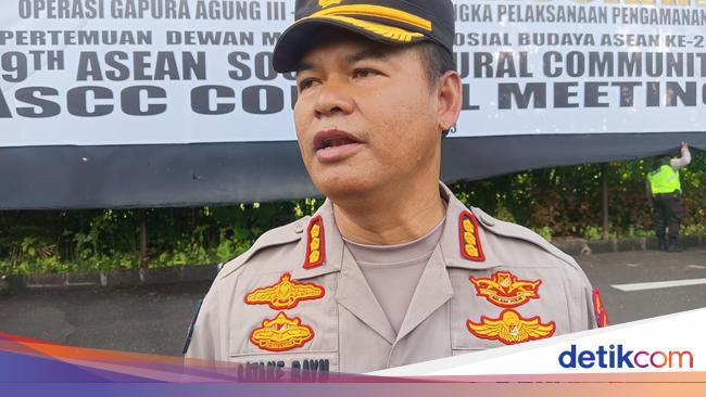 Bikin Onar-Hadang Mobil Polisi, Bule di Bali Diamankan