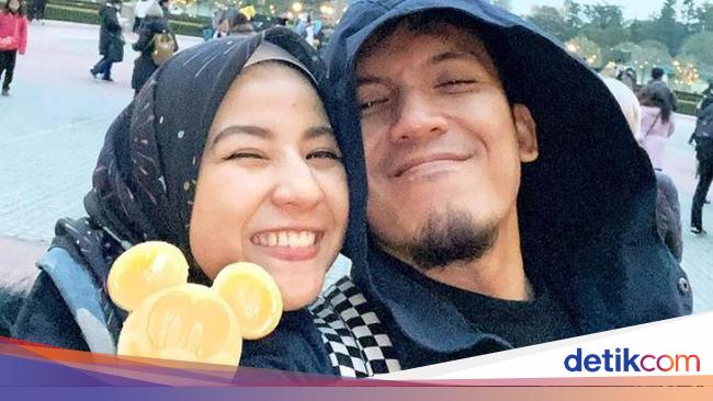 Blak-blakan Pengacara soal Keputusan Desta dan Natasha Rizki Cerai