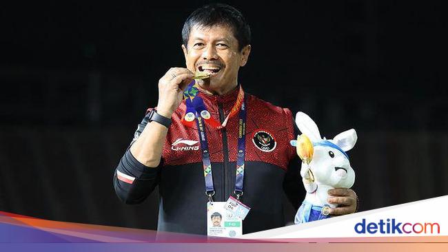 Indra Sjafri Mau Latih Timnas Indonesia U-23 atau Balik ke Dirtek?