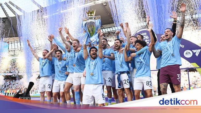 Man City Masih Kurang Satu Hal untuk Sejajar dengan MU