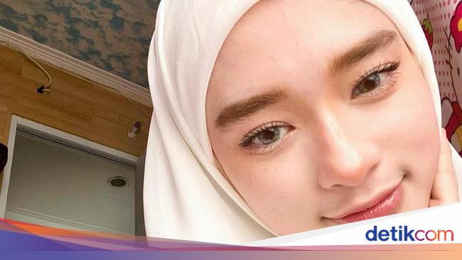 Proses Cerai dengan Virgoun, Beredar Undangan Pernikahan Inara Rusli