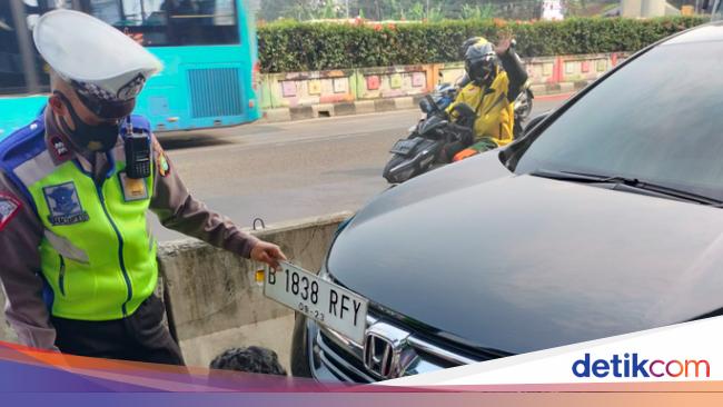 Operasi Patuh Jaya Dimulai Besok, Pelat 'RF' Bakal Ditertibkan